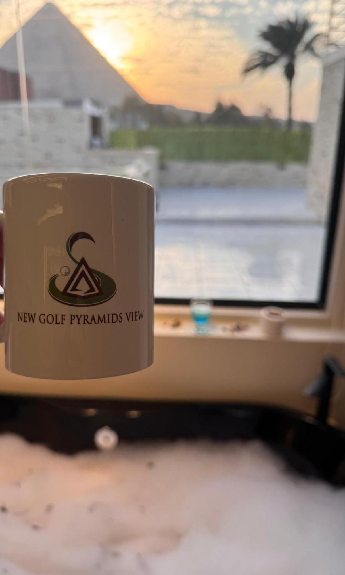 New Golf Pyramids View Hotell Kafret el-Gabal Exteriör bild