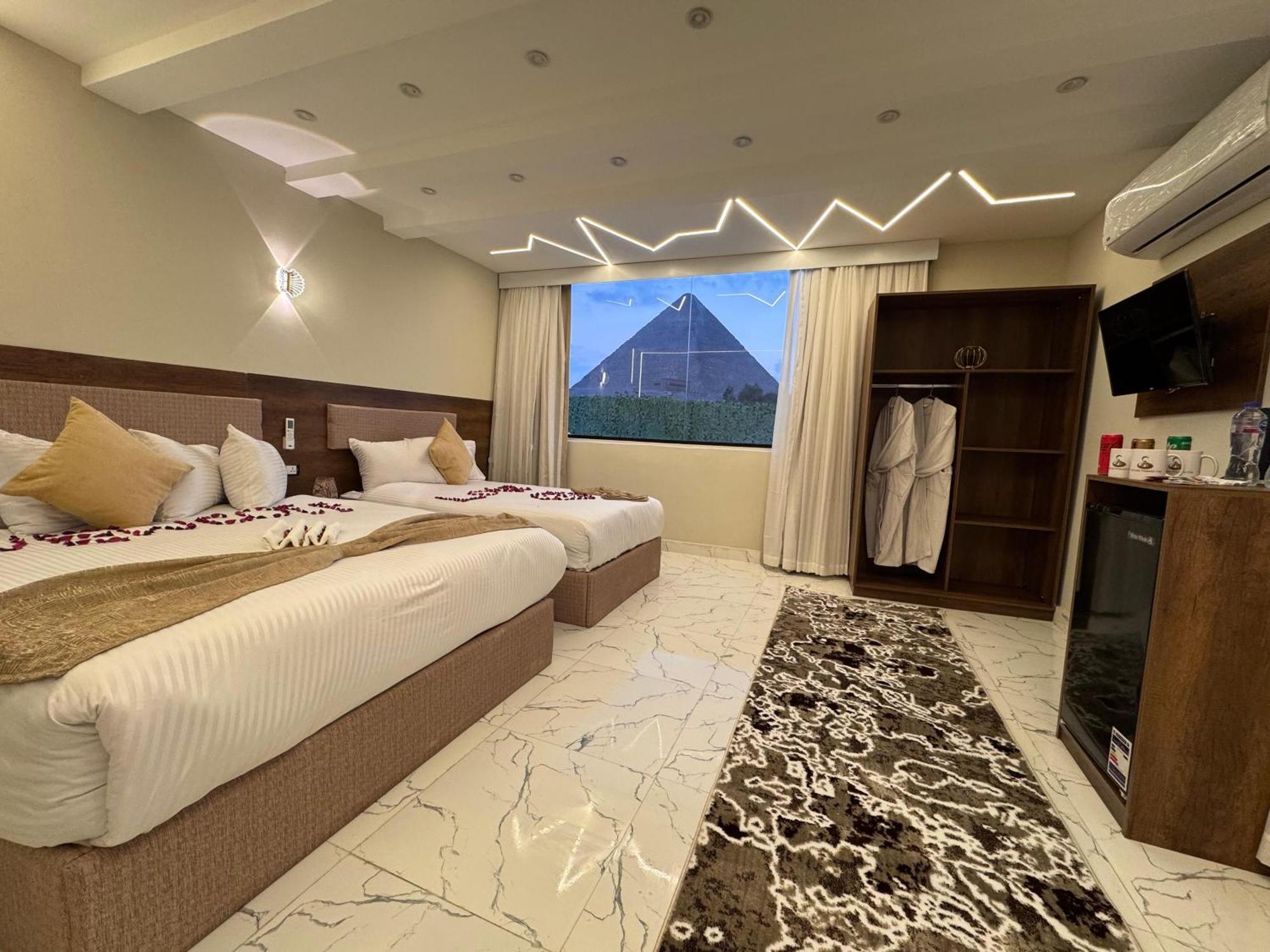New Golf Pyramids View Hotell Kafret el-Gabal Exteriör bild