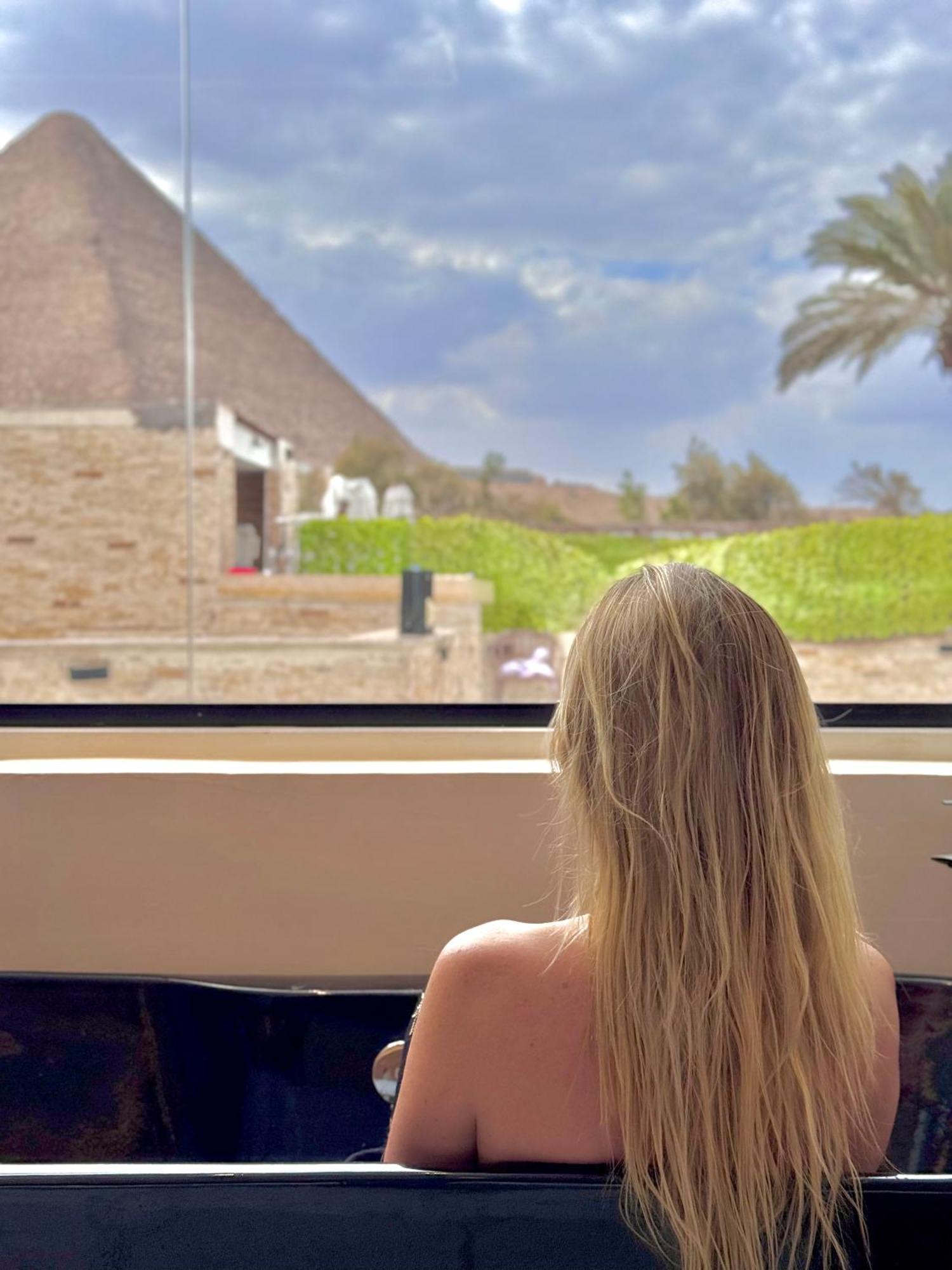 New Golf Pyramids View Hotell Kafret el-Gabal Exteriör bild